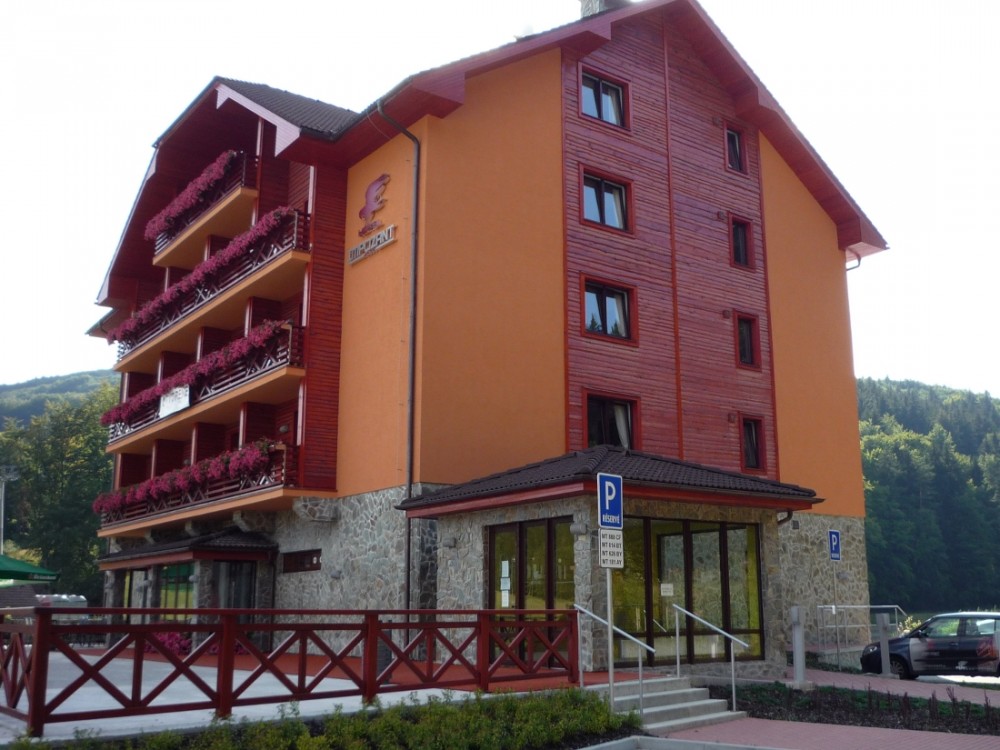 Hotel Impozant Valčianska dolina